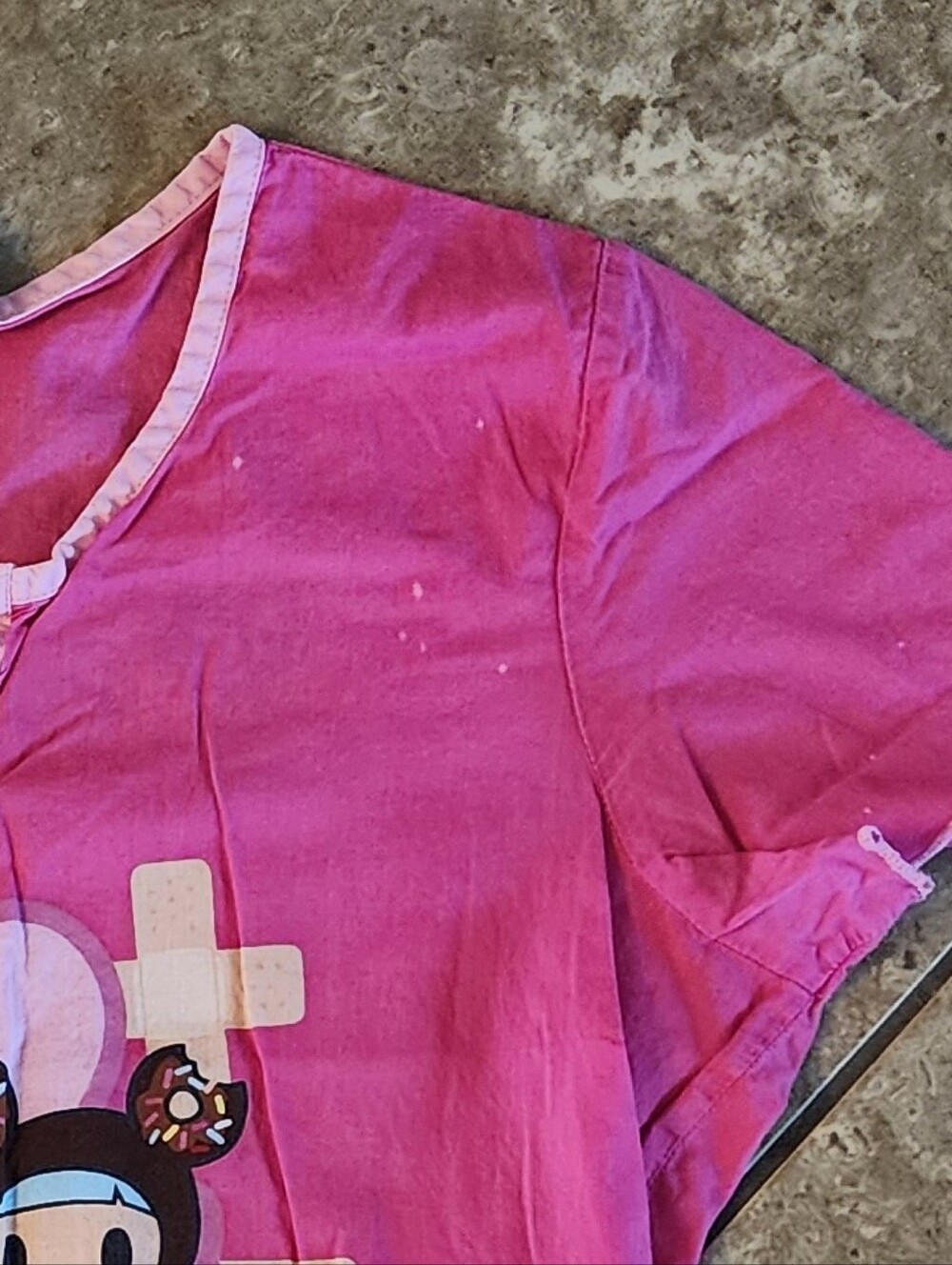 Medium Tokidoki Pink Medical Character Scrub Top - Picture 3 of 4
